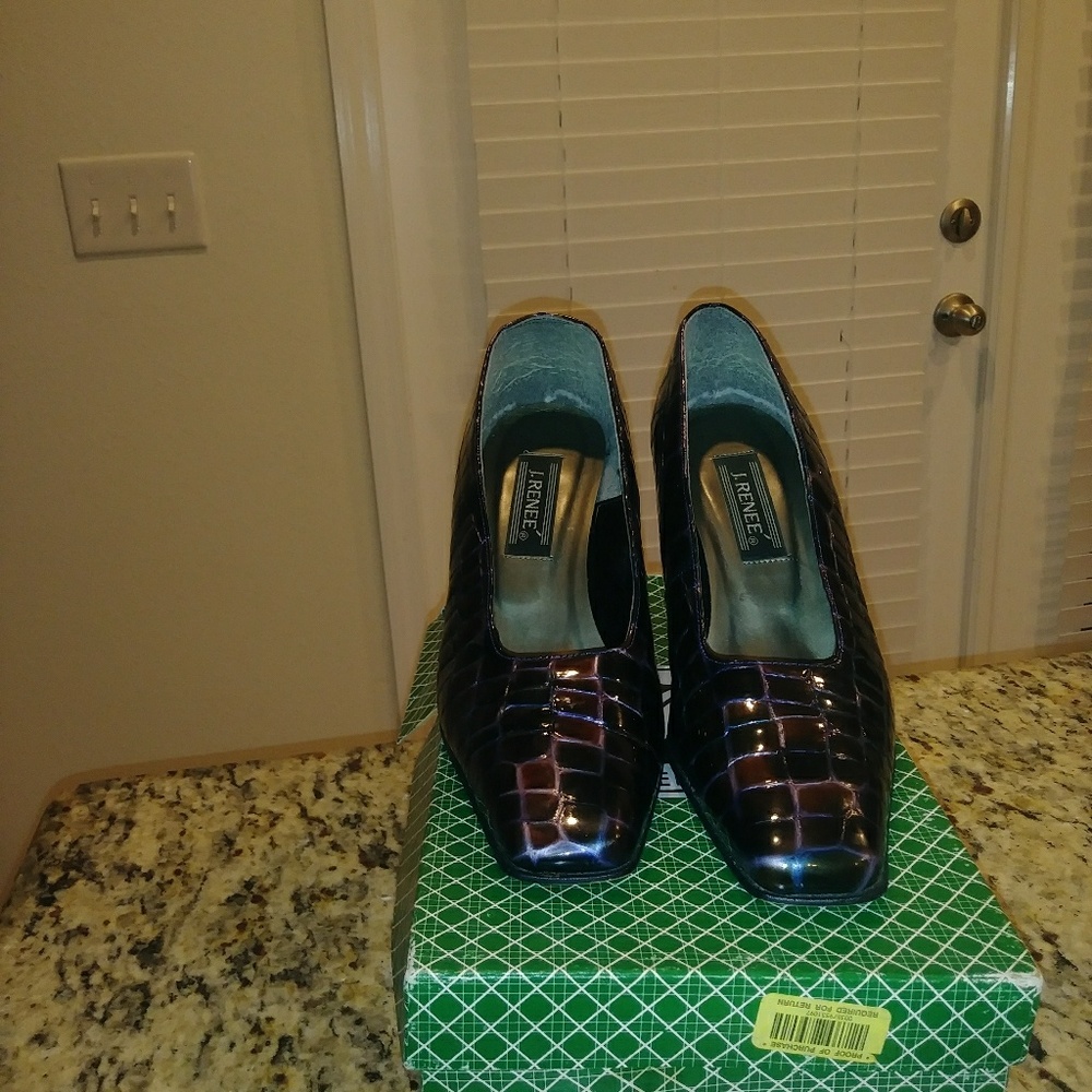 J Renee Heels